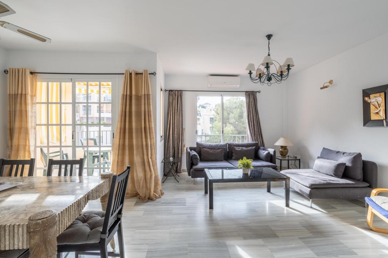 Las Flores 5 - Large Townhouse Нерха Екстер'єр фото