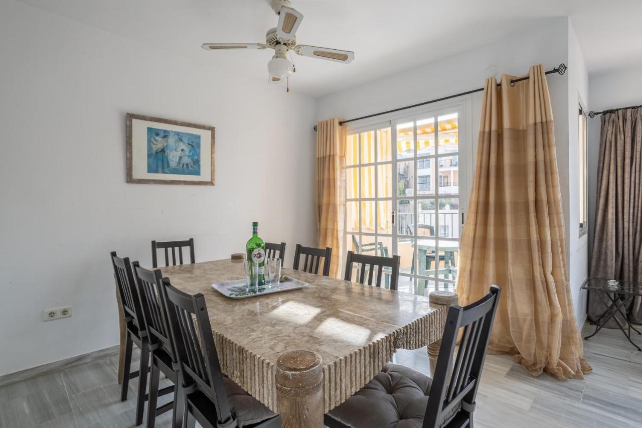 Las Flores 5 - Large Townhouse Нерха Екстер'єр фото