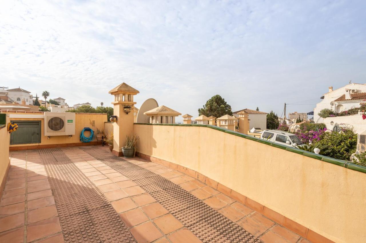 Las Flores 5 - Large Townhouse Нерха Екстер'єр фото