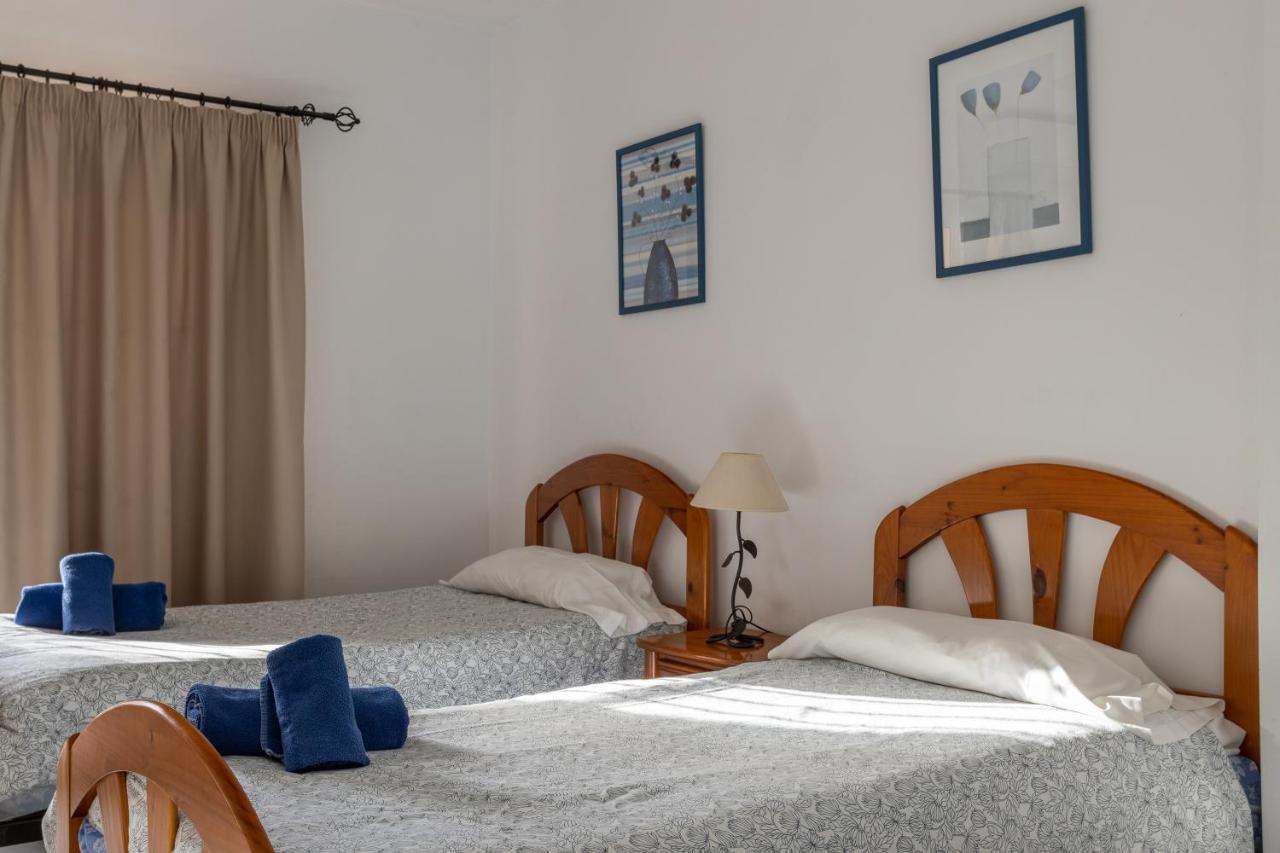 Las Flores 5 - Large Townhouse Нерха Екстер'єр фото